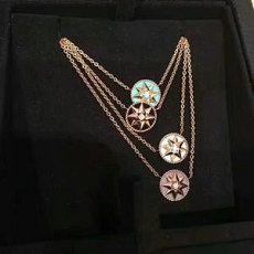 女学生右眼皮跳测吉凶(右眼皮跳是凶是吉_12生肖(眼皮女学生吉凶)